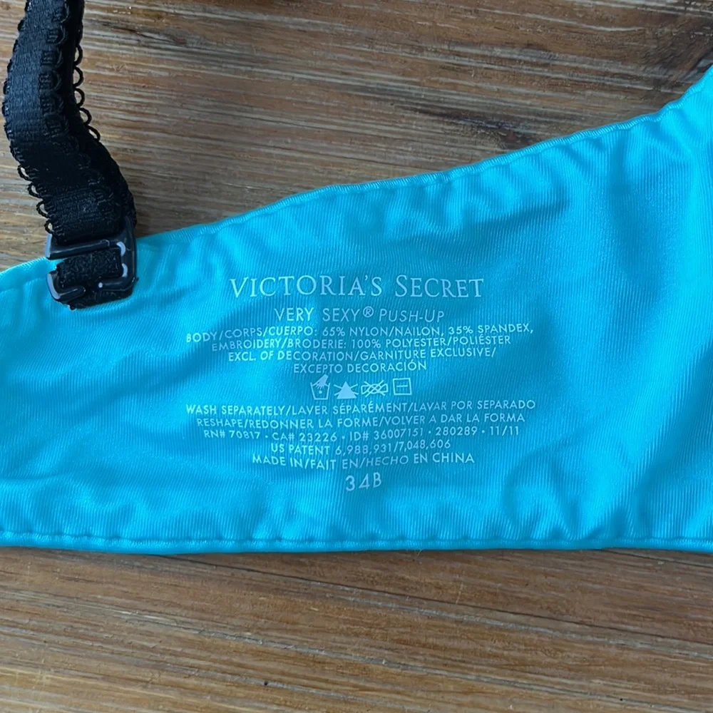 EUC Victorias Secret Leopard Blue Laced Push Up Bras 34B - Picture 5 of 7